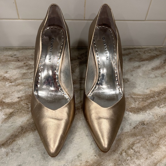 Gianni Bini Metallic Gold Heels - Picture 2 of 7